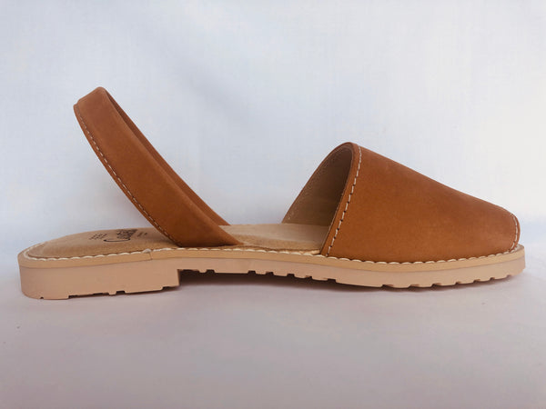 1056 Madona Nobuck Cuero/Camel