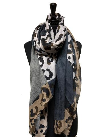 ANIMAL PRINT SCARF